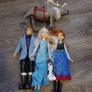 Disney Frozen Dolls Lot Anna, Elsa, Olaf, +